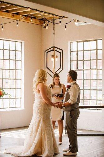 mobile - carousel-hero-element image-3